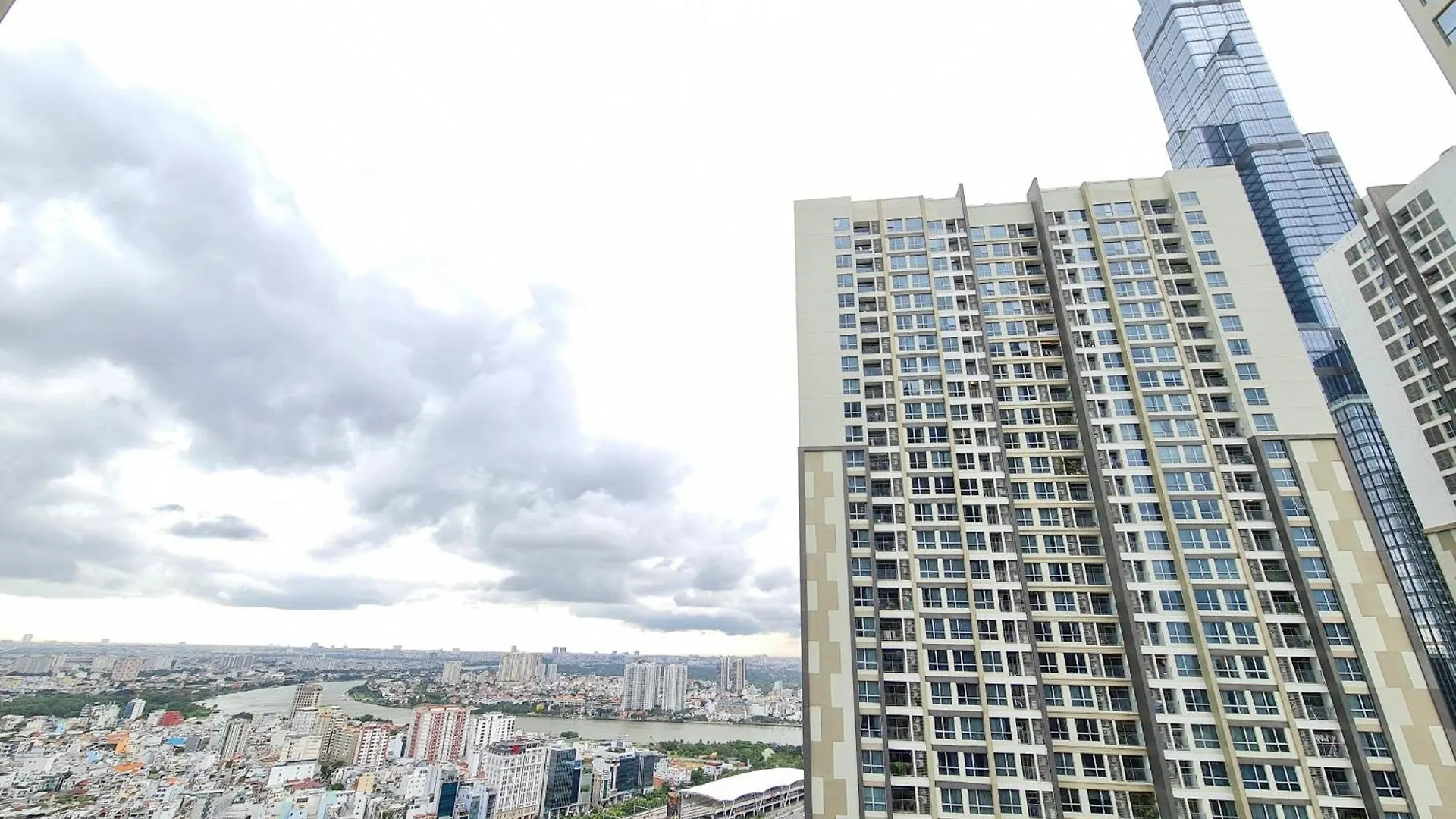 Apartment 2 Bed Room At Landmark Plus - Vinhomes Ho Chi Minh City