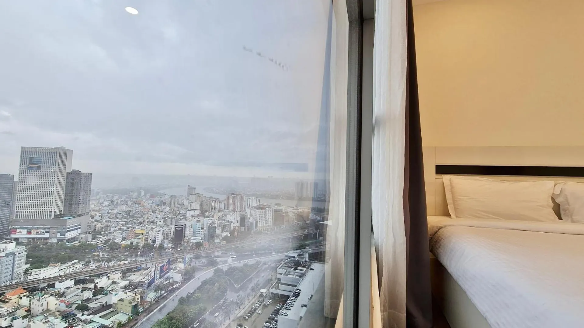 2 Bed Room At Landmark Plus - Vinhomes Ho Chi Minh City Vietnam