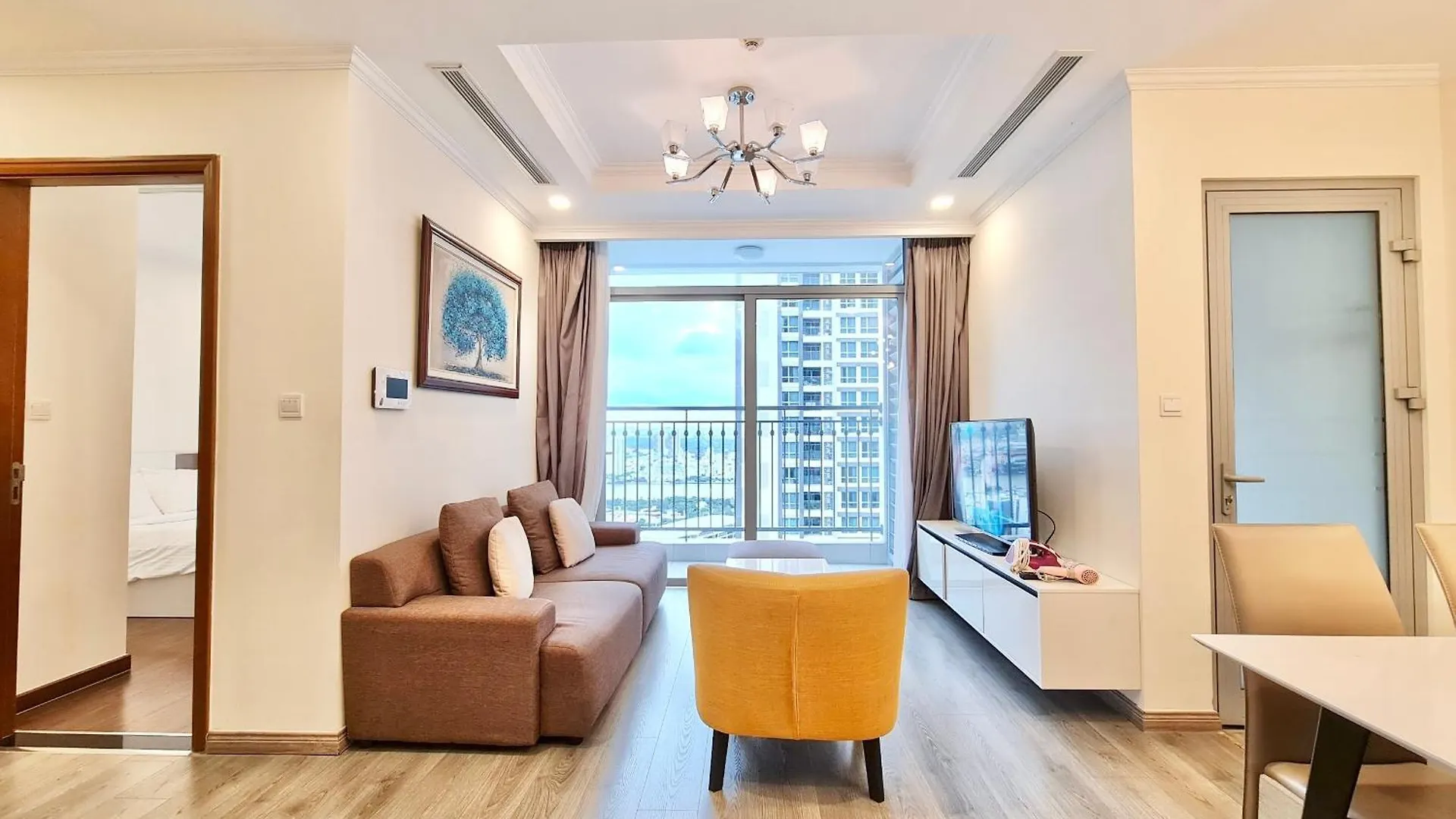 2 Bed Room At Landmark Plus - Vinhomes Ho Chi Minh City