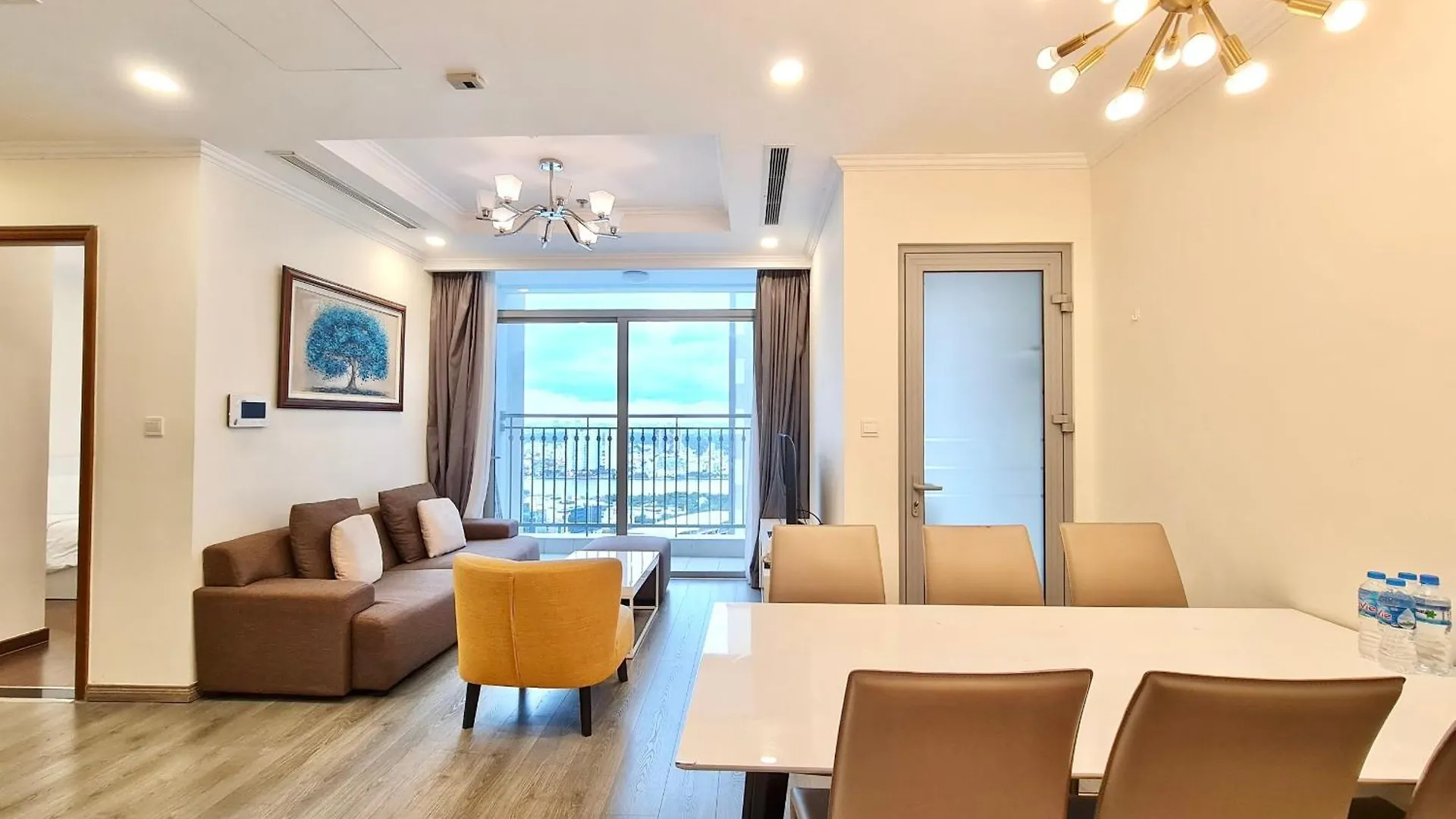 2 Bed Room At Landmark Plus - Vinhomes Ho Chi Minh City